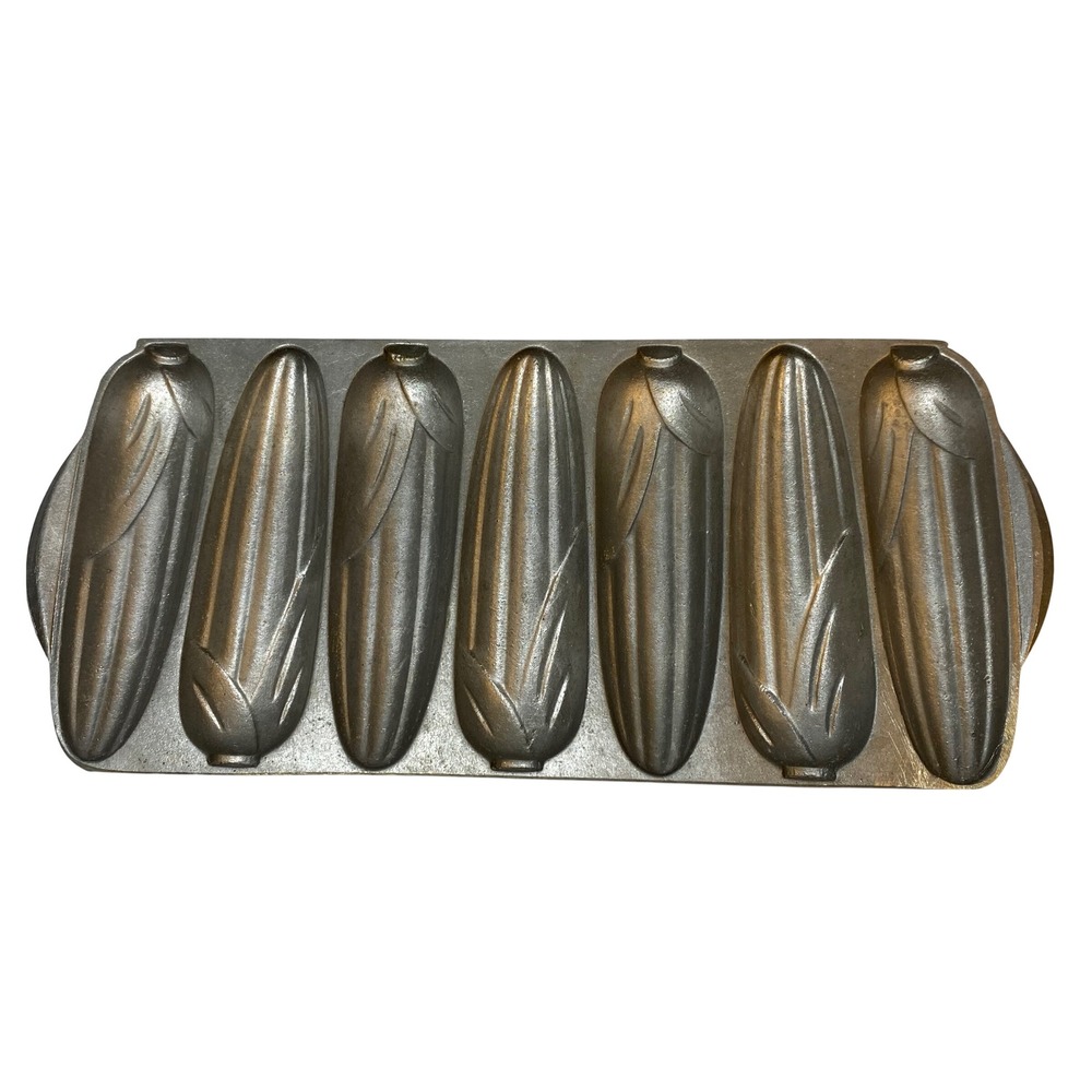 NordicWare Vintage Cast Aluminum Cornstick Pan Cornbread Mold No 217 Minneapolis